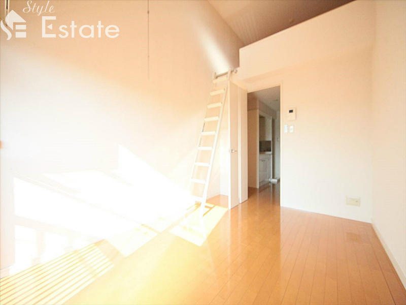 洋室 別角度から