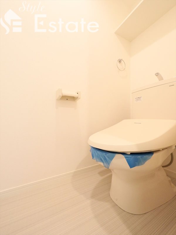 温水洗浄便座付シャワートイレ