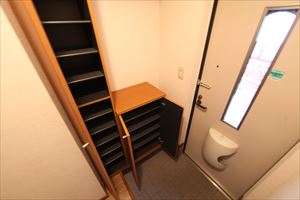 シューズボックス