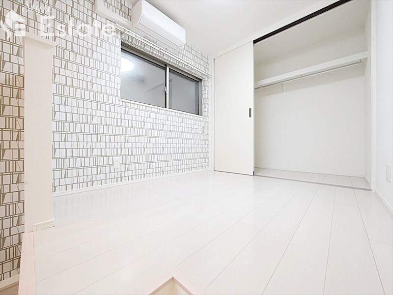 洋室 3.8帖 クローゼット付