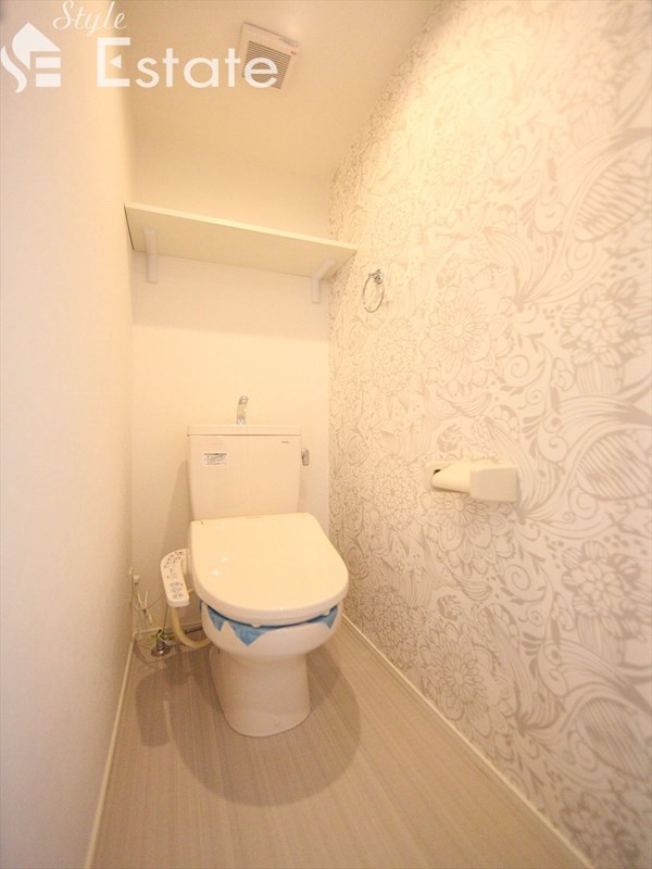 温水洗浄便座付シャワートイレ