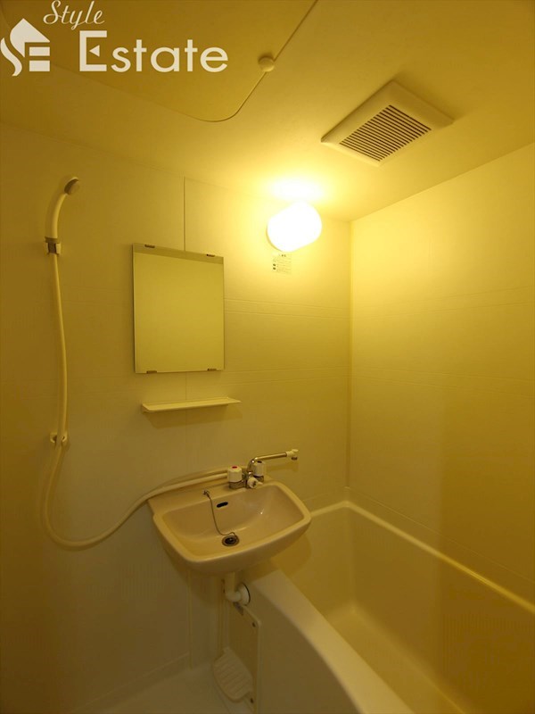 同型タイプ バスルーム(トイレお風呂別々)