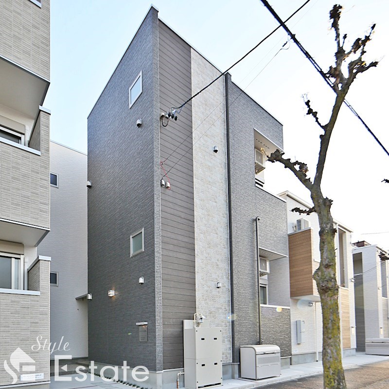 ハーモニーテラス八代町III（ハーモニーテラスヤシロチョウスリー）