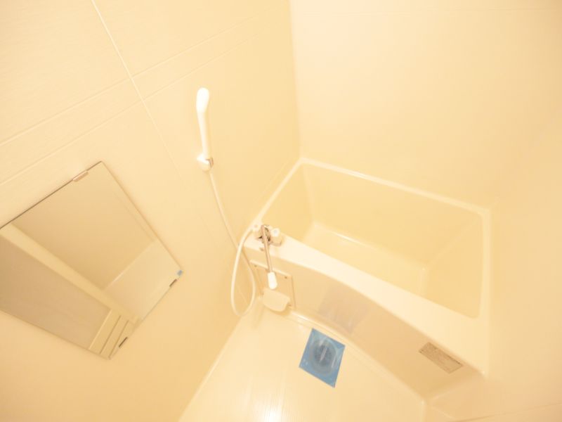 バスルーム(トイレお風呂別々)