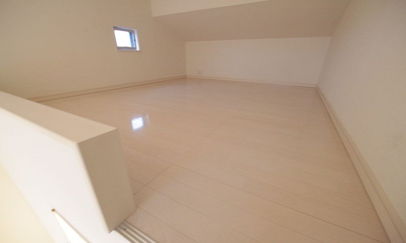 ロフト6帖 収納として使ってもよし