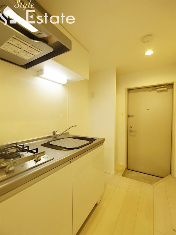 システムキッチン2口ガスコンロ付き