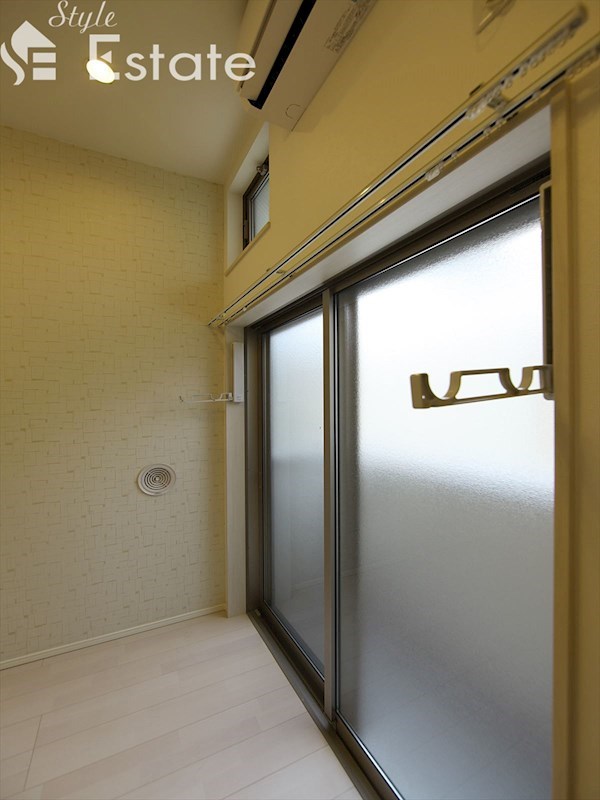 室内洗濯物干し