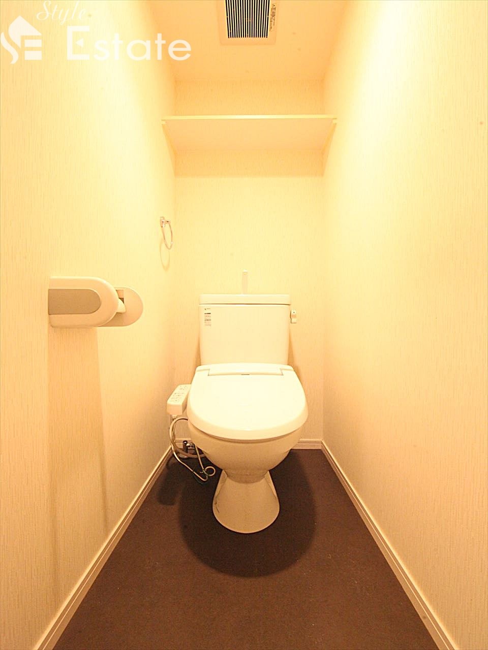 トイレ 温水洗浄暖房便座 棚付