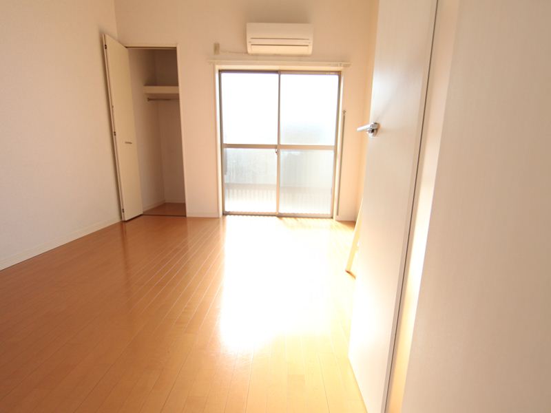 洋室 クローゼットあります