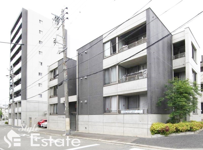 ESTACION KANAYAMA EAST（エスタシオン金山イースト）