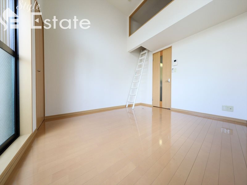 リビング★エアコン付★クローゼット付