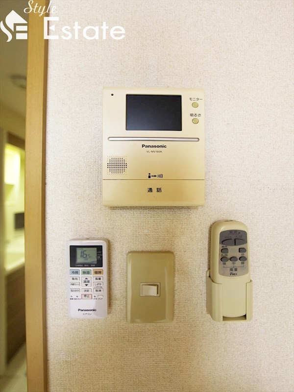 カラーモニター付きインターホン