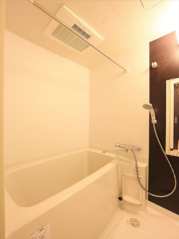 追い焚き機能付きバスルーム