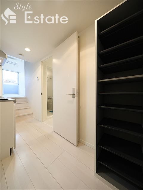 シューズボックス