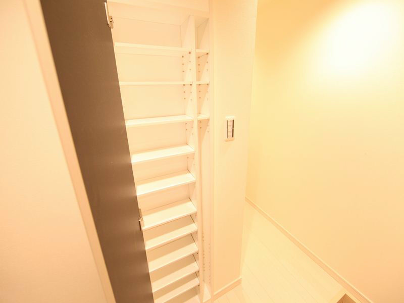 シューズボックス付