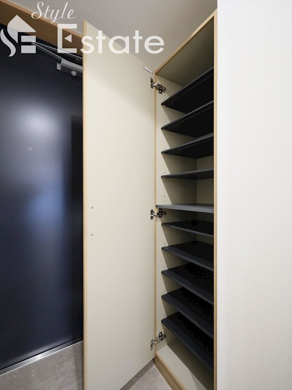 シューズボックス