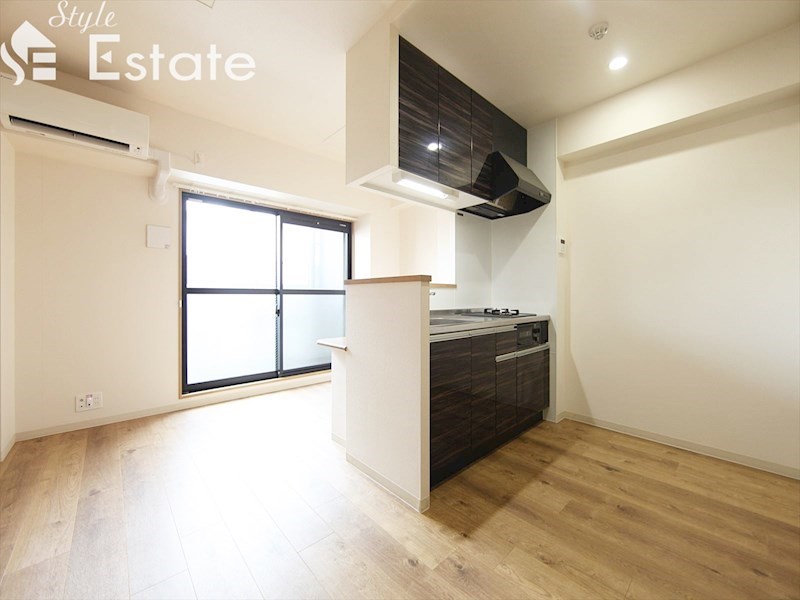 システムキッチン2口ガスコンログリル付き 同仕様内装