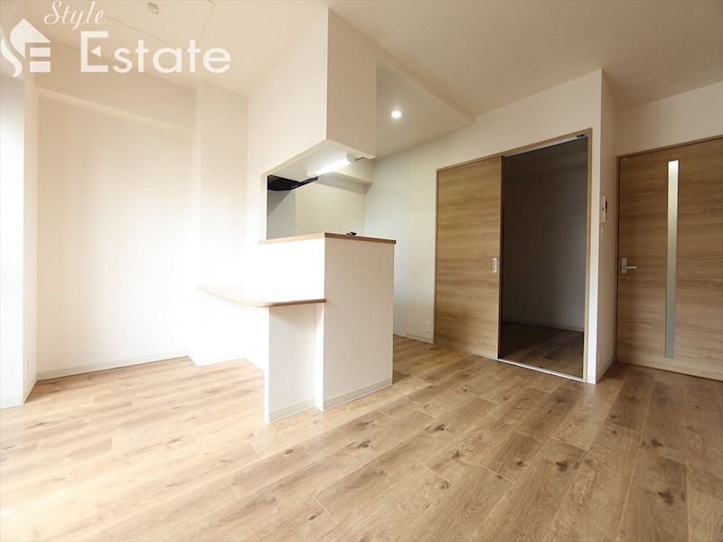 リビング 同仕様内装