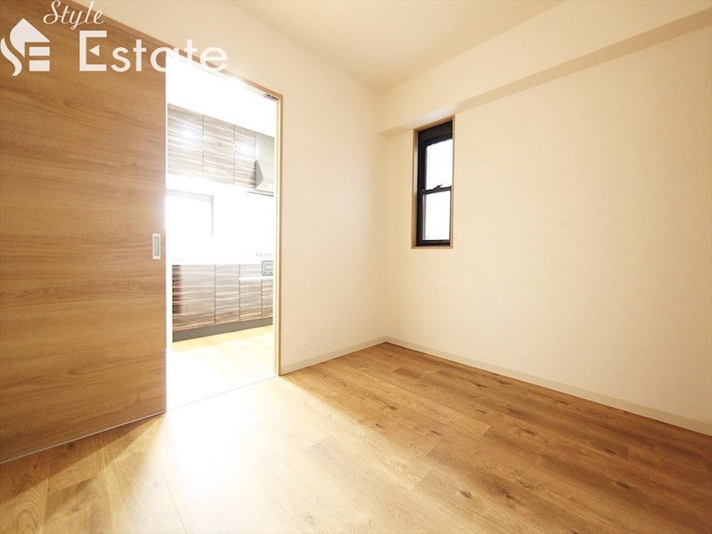 洋室 同仕様内装