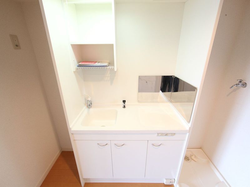 キッチン(ガス2口コンロ設置可)