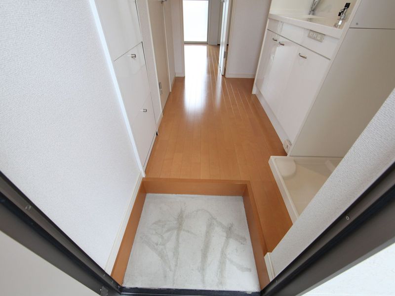 玄関 シューズボックスあります