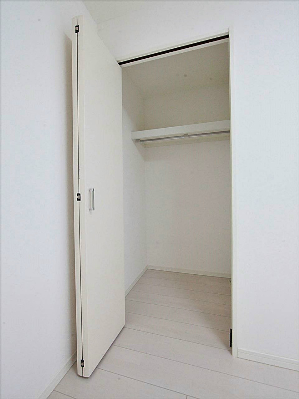 洋室★クローゼット