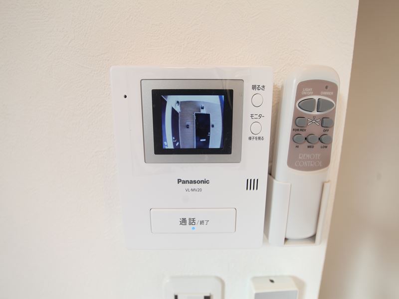 モニター付きインターホン 同仕様内装