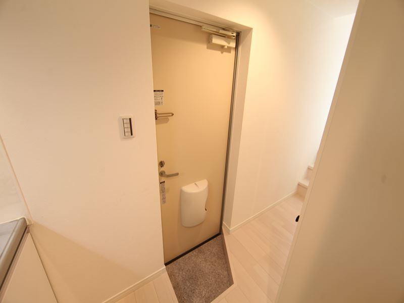 玄関 シューズボックスあります 同仕様内装