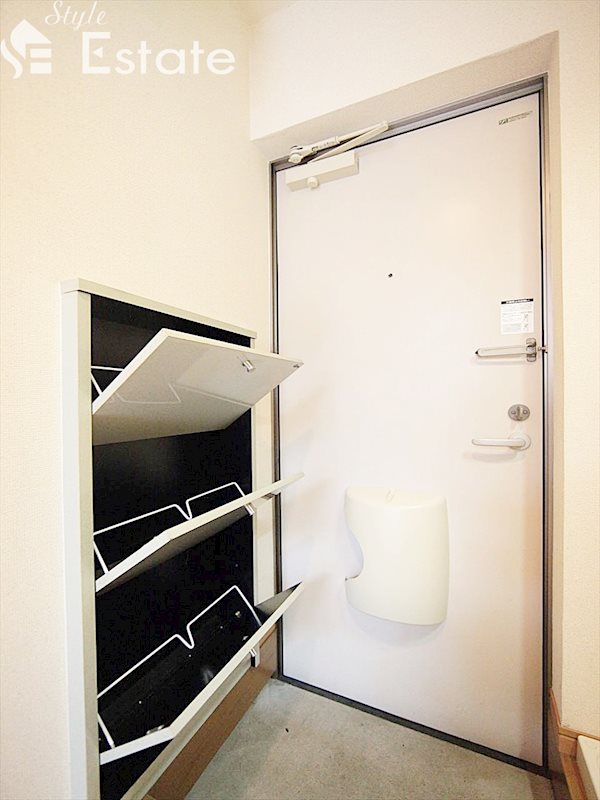 シューズボックス