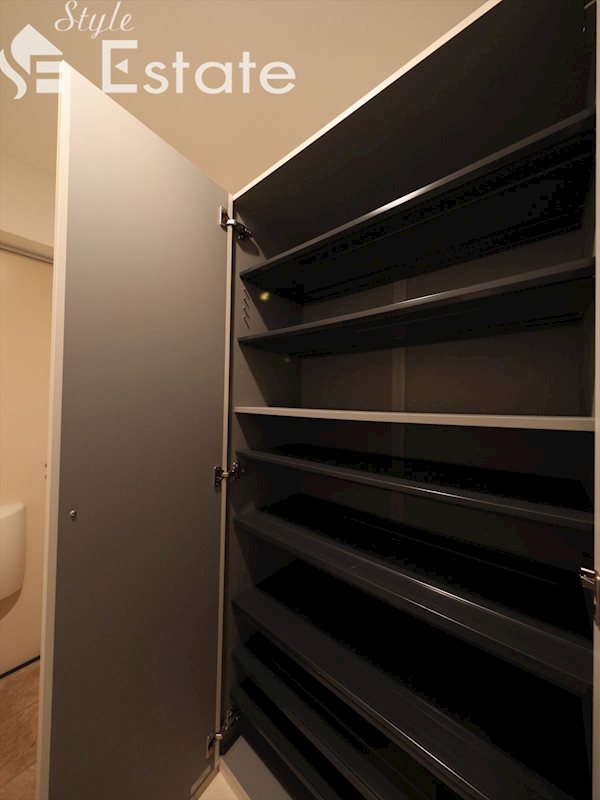 シューズボックス