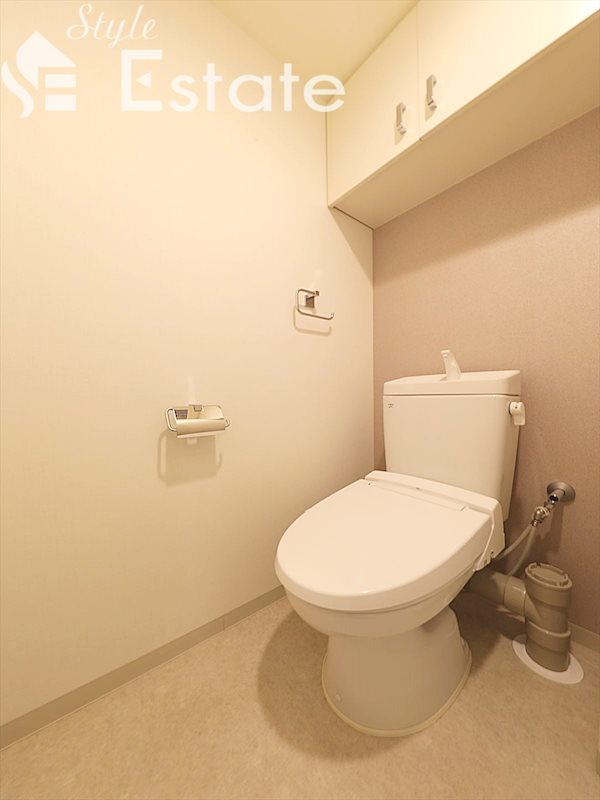 温水便座付きシャワートイレ