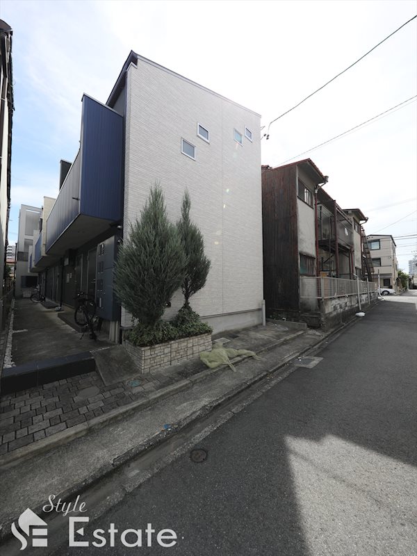 コンフォート本陣