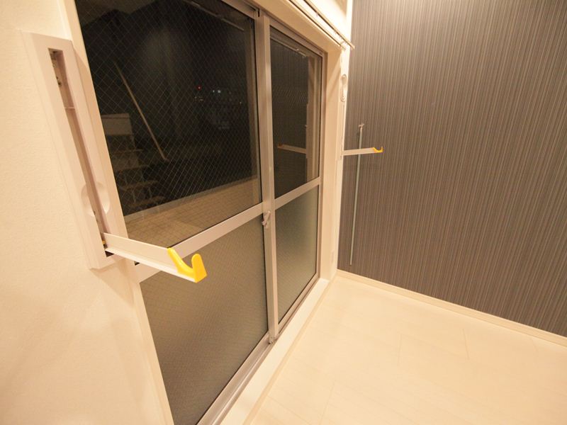 室内洗濯物干し