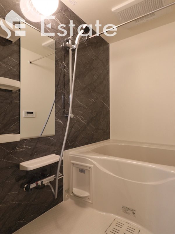 バスルーム★追い炊き機能付き