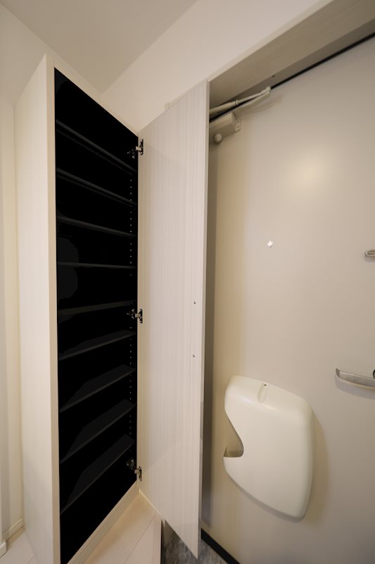 シューズボックス★全身ミラー付