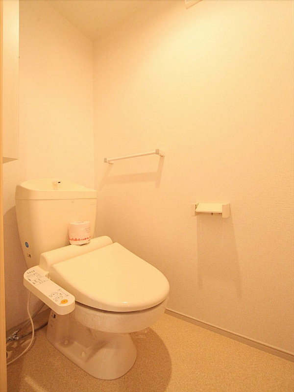 温水洗浄便座機能付