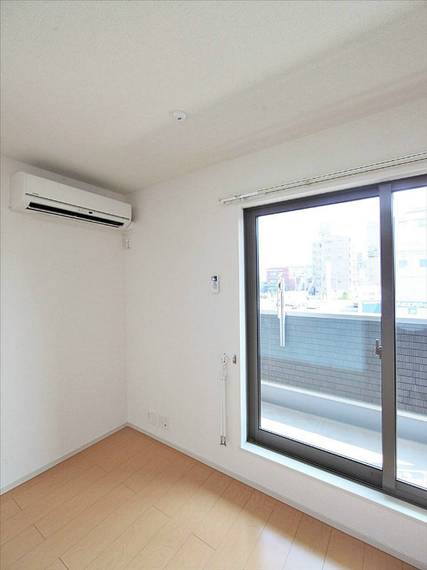 エアコン付いてます