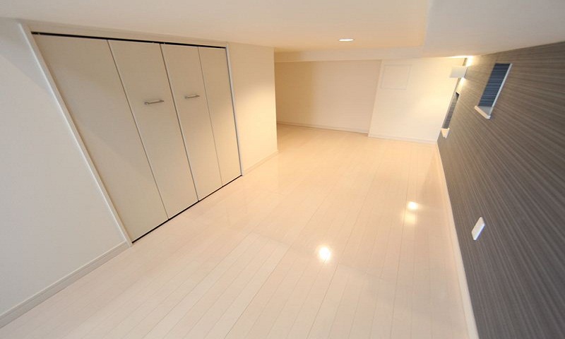 床下ロフト 収納付き