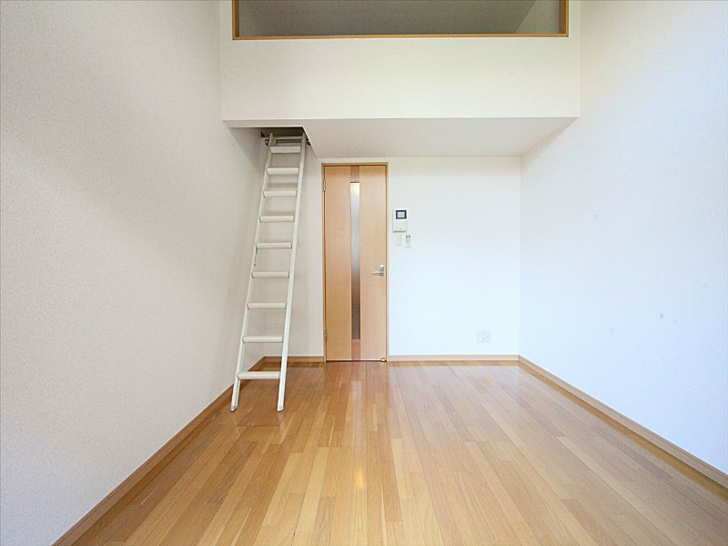 洋室6帖 ロフト付き