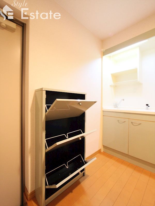 シューズボックス