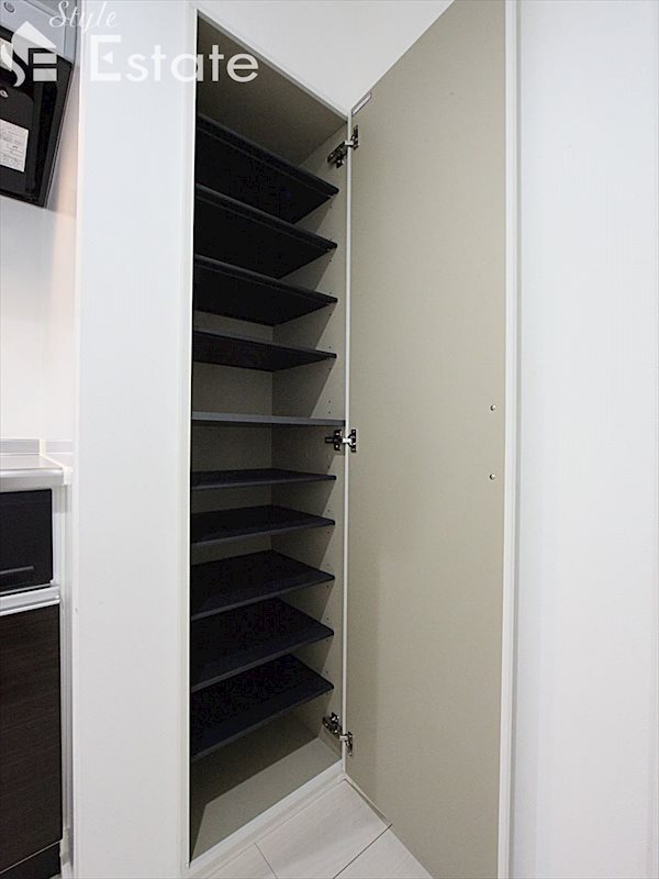 シューズボックス