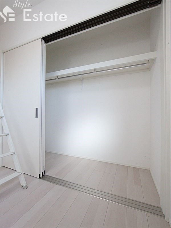 クローゼット 同仕様内装