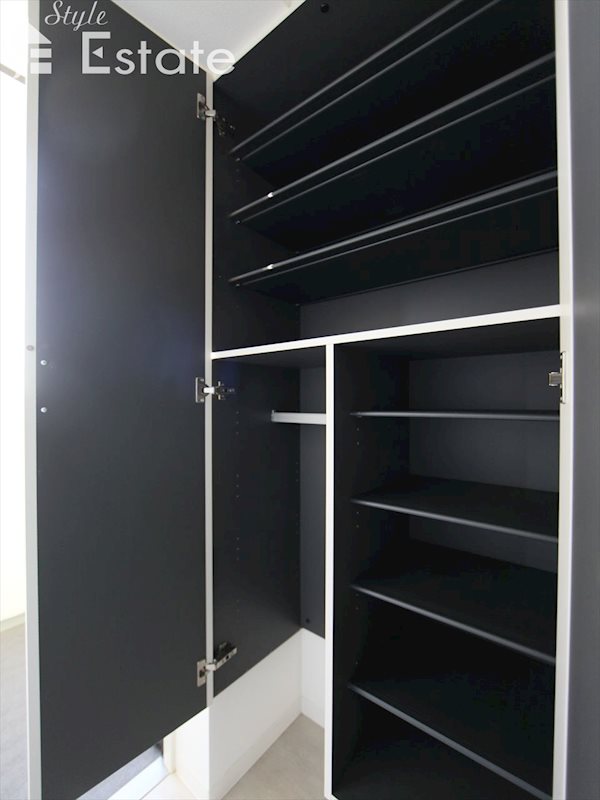 シューズボックス