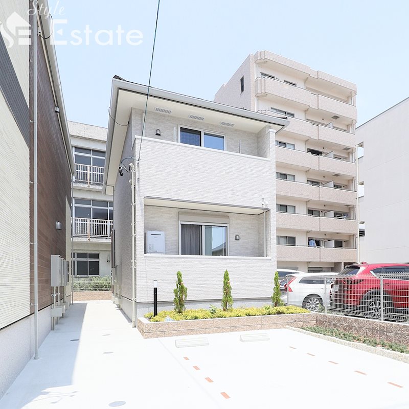 ブルースター　B