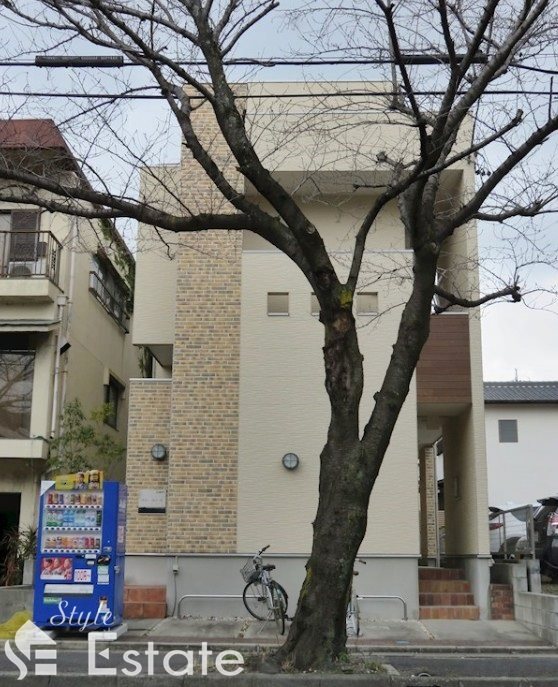 メゾンプレジール