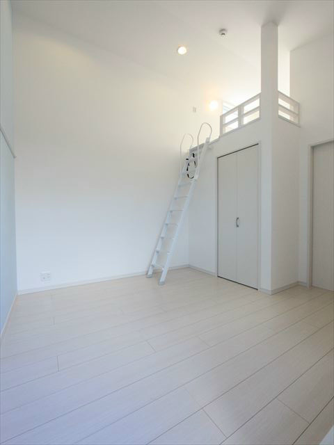 洋室5帖 ロフト3.5帖