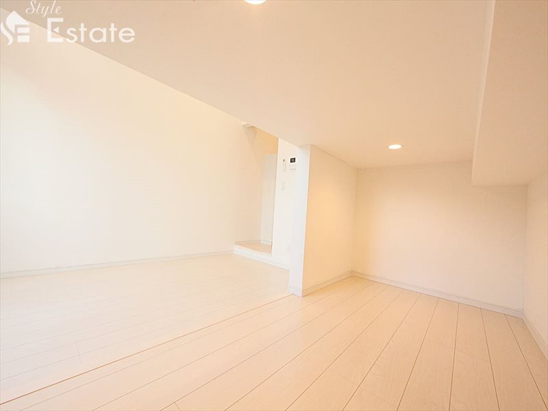 アンダーロフト