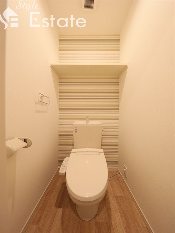 温水洗浄便座付トイレ