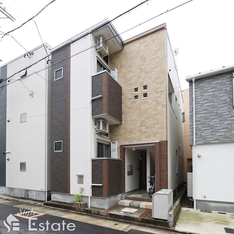 D’sファーストメゾン