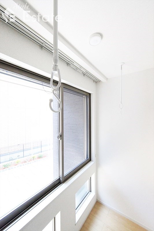 室内物干し付 同仕様内装